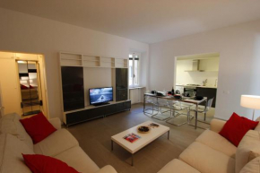 Гостиница Sant'Ambrogio Apartment  Флоренция